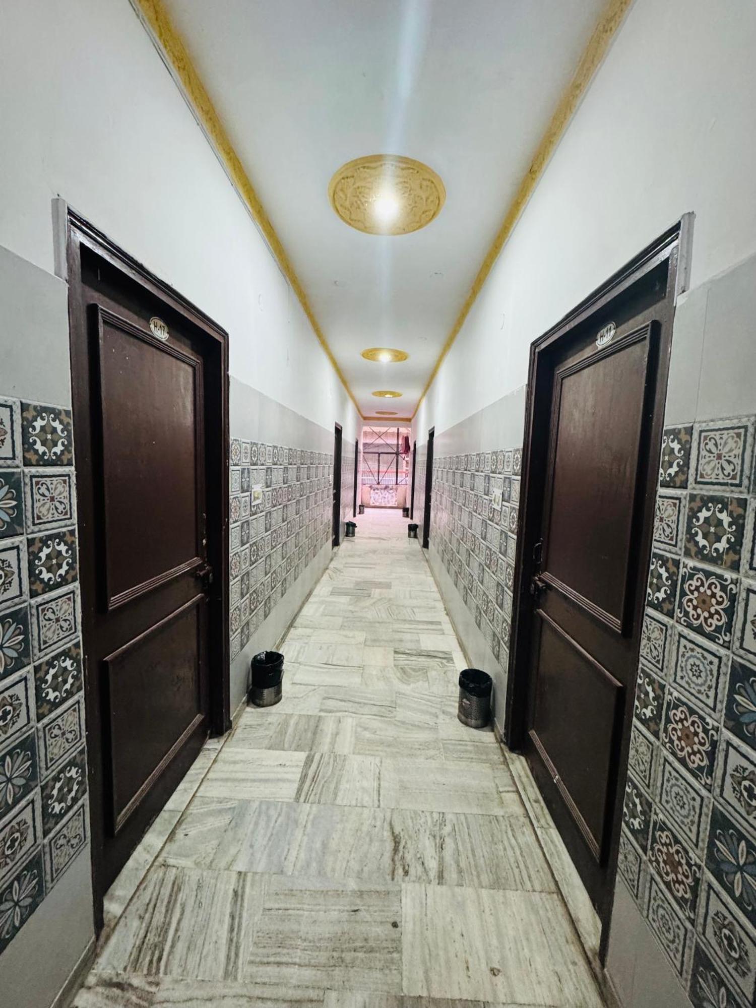 Hotel Hari Ganga - Harkipauri Road Haridwār Exteriér fotografie